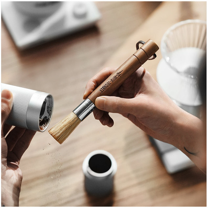 MHW 3BOMBER Bürste zur Reinigung