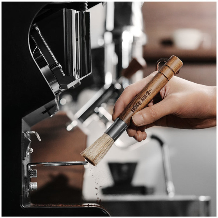 MHW 3BOMBER Bürste zur Reinigung